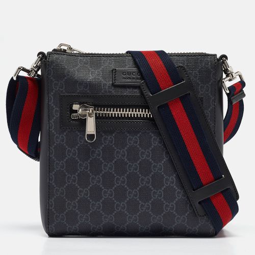 GG Supreme Canvas and Leather Small Web Messenger Bag - Gucci - Modalova