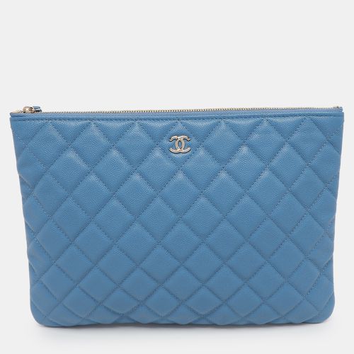 Quilted Caviar Leather O Case Clutch - Chanel - Modalova