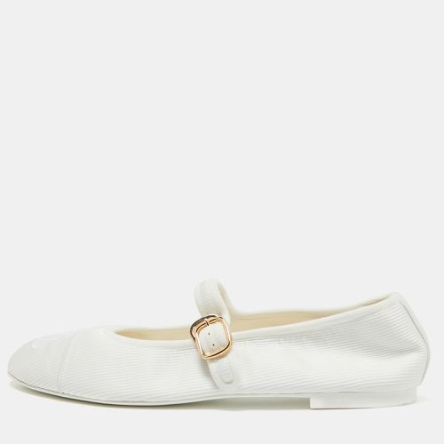 Canvas CC Ballet Flats Size 38 - Chanel - Modalova