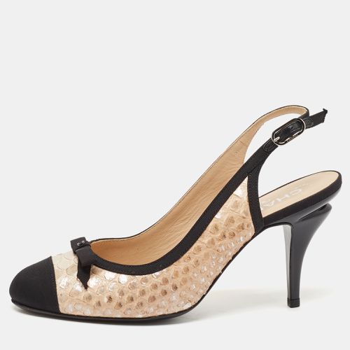 Beige Canvas and Python Leather Bow Slingback Pumps Size 39 - Chanel - Modalova