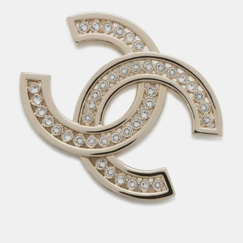 Champagne Metal Rhinestone CC Logo Brooch - Chanel - Modalova