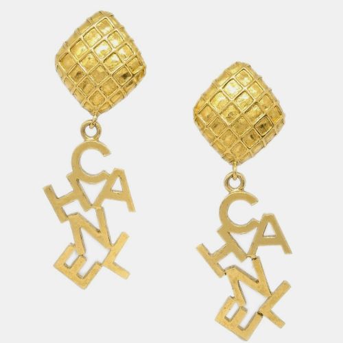 Chanel Gold Dangle Earrings Clip-On - Chanel - Modalova