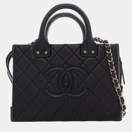 Quilted Calfskin Top Handle Vanity Case Shoulder Bags - Chanel - Modalova