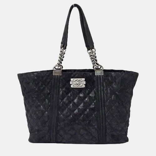 Quilted Gentle Iridescent Calfskin Boy Shopping Tote Bag - Chanel - Modalova