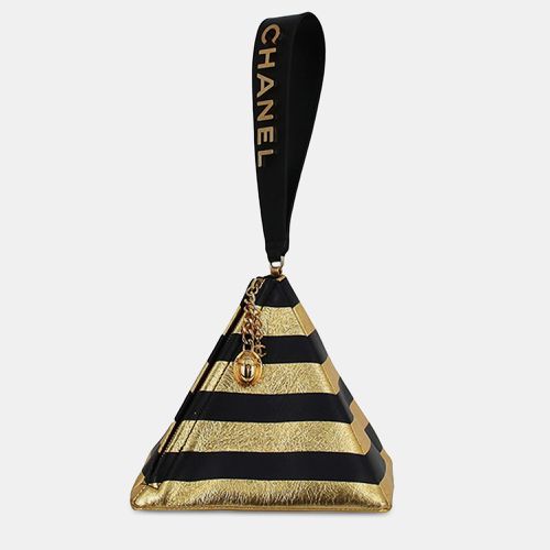 Metallic Lambskin Kheops Pyramid Clutch Bag - Chanel - Modalova