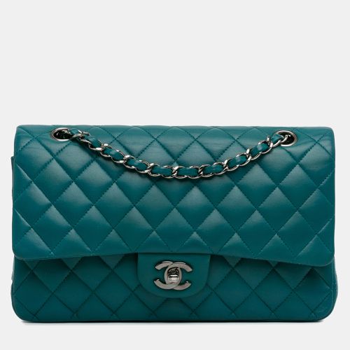 Medium Classic Lambskin Double Flap - Chanel - Modalova