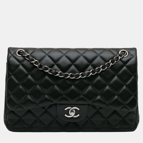 Lambskin Leather Jumbo Classic Double Flap Bag - Chanel - Modalova