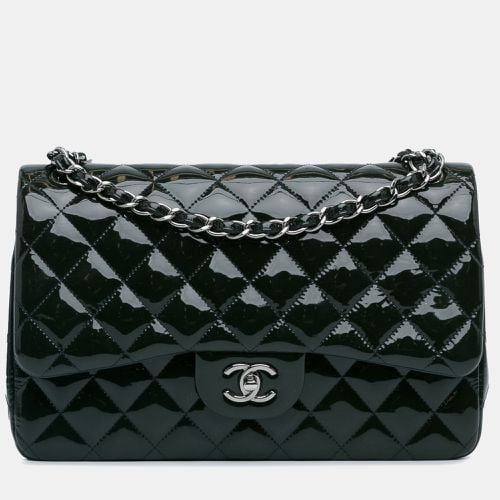 Black Patent Jumbo Classic Double Flap Bag - Chanel - Modalova