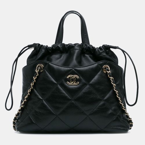 Small CC Quilted Lambskin Drawstring Shopping Tote - Chanel - Modalova