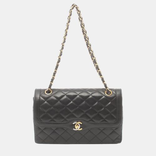 Lambskin Matelasse Shoulder Bag - Chanel - Modalova