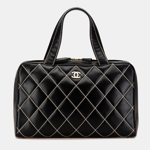 Lambskin CC Wild Stitch Bag - Chanel - Modalova