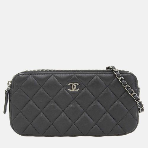 Leather Quilted Double Zip Clutch with Chain - Chanel - Modalova