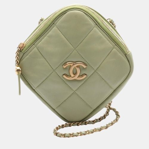 Leather Matelasse Shoulder Bag - Chanel - Modalova