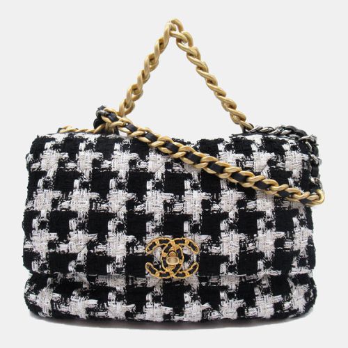 White Quilted Houndstooth Tweed and Ribbon Medium 19 Flap Shoulder Bag - Chanel - Modalova