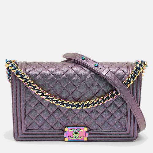 Iridescent Quilted Leather New Medium Boy Flap Bag - Chanel - Modalova