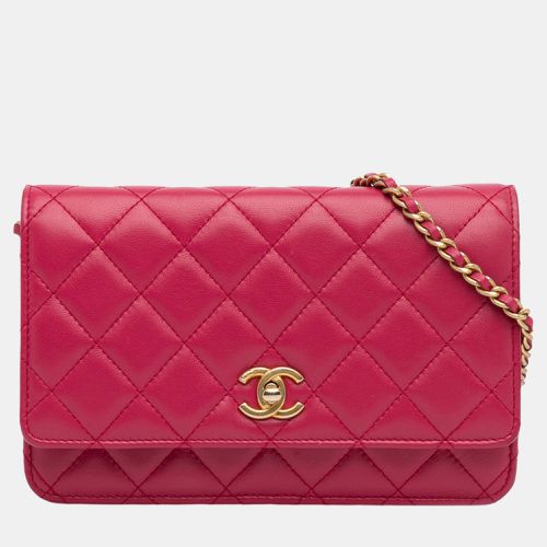 Lambskin Pearl Crush Wallet On Chain - Chanel - Modalova