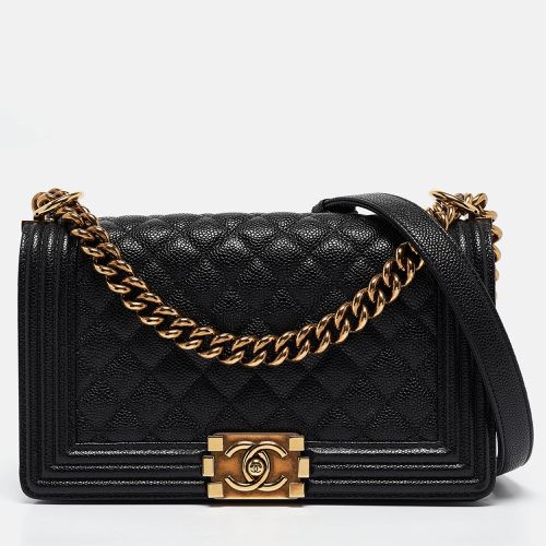 Quilted Caviar Leather Medium Boy Flap Bag - Chanel - Modalova