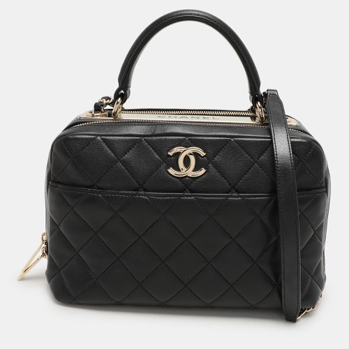 Quilted Leather Medium Trendy CC Bowling Bag - Chanel - Modalova