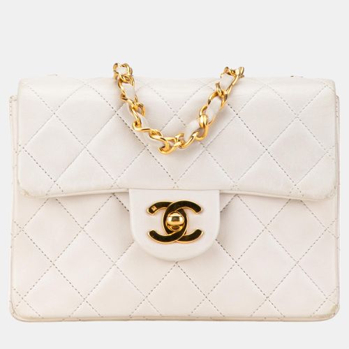 Mini Square Classic Lambskin Single Flap - Chanel - Modalova