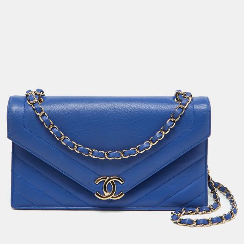 Leather Chevron Medium Coco Envelope Flap Bag - Chanel - Modalova