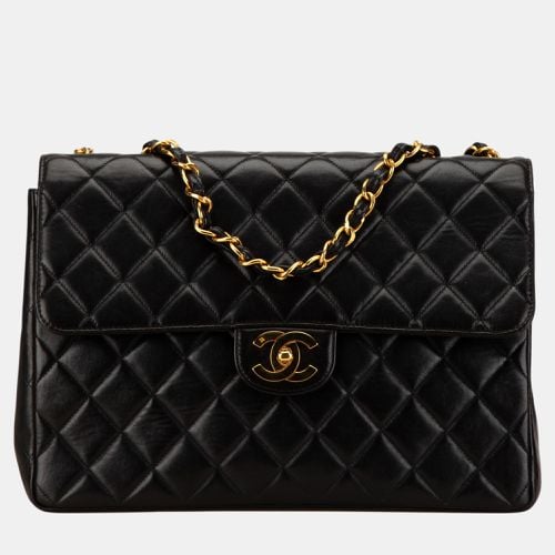 Jumbo Classic Lambskin Single Flap - Chanel - Modalova