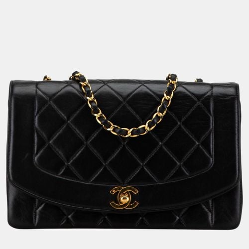 Medium Lambskin Diana Flap - Chanel - Modalova