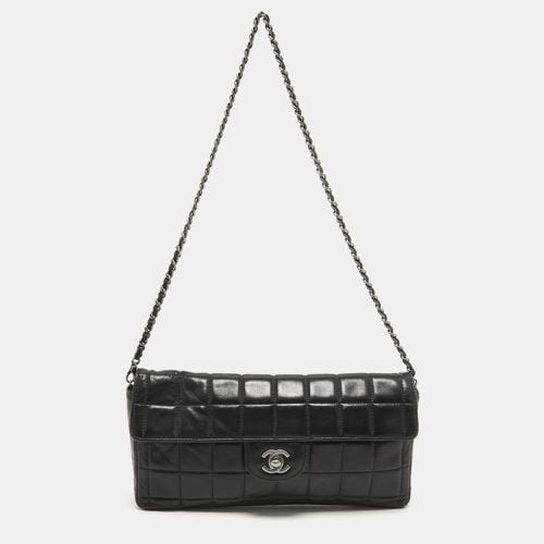 Chocolate Bar Quilted Leather East West Flap Bag - Chanel - Modalova