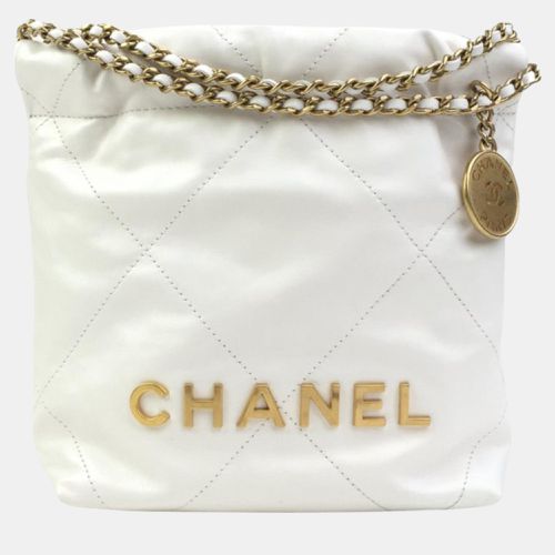 Mini Shiny Calfskin 22 Hobo - Chanel - Modalova