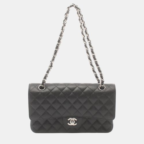 Leather Grained Calfskin Matelasse W-Flap Shoulder Bag - Chanel - Modalova