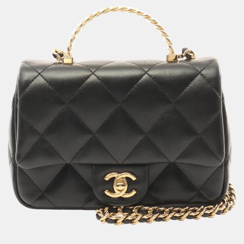 Lambskin Matelasse Shoulder Bag - Chanel - Modalova