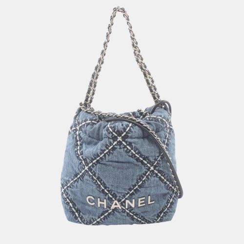 Chanel Navy Denim 22 Shoulder Bag - Chanel - Modalova