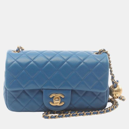 Lambskin Matelasse Shoulder Bag - Chanel - Modalova