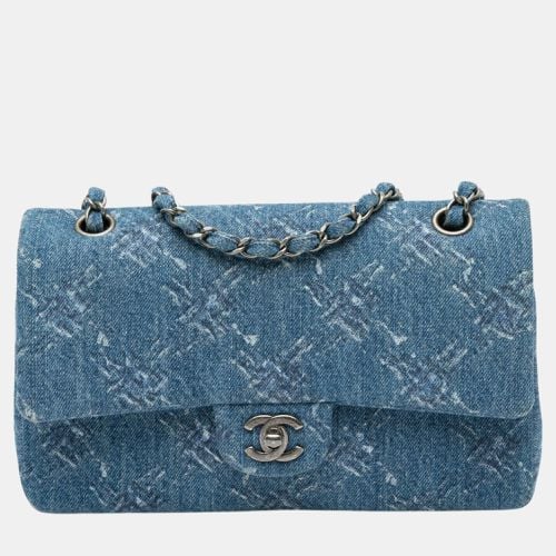 Medium Classic Printed Denim Double Flap - Chanel - Modalova