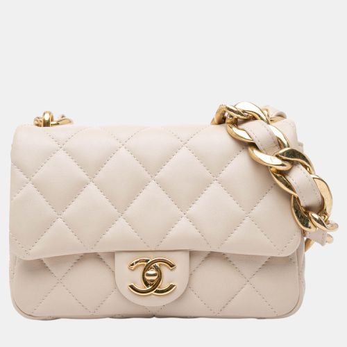 Small Quilted Lambskin Funky Town Flap - Chanel - Modalova