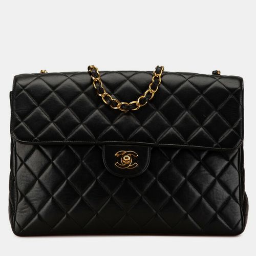 Leather Matelasse 30 Chain Shoulder Bag - Chanel - Modalova