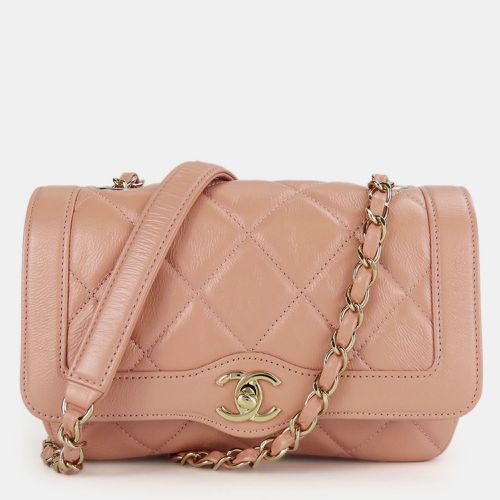 Peach Beige Leather Shoulder Bag - Chanel - Modalova