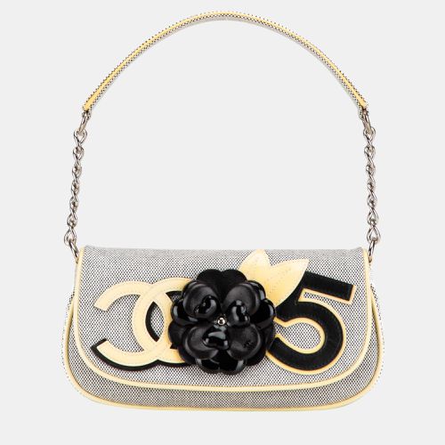 Canvas Camellia CC No. 5 Shoulder Bag - Chanel - Modalova