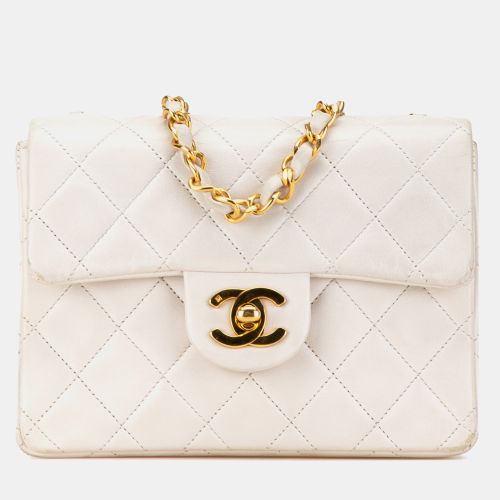 Lambskin Mini Square Classic Single Flap Bag - Chanel - Modalova