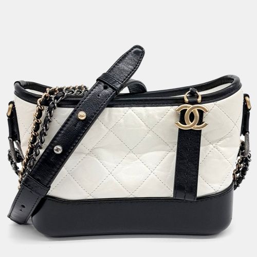 White Leather Gabrielle Hobo Bag Small - Chanel - Modalova