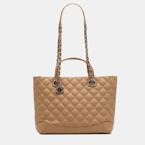 Small Quilted Calfskin Easy Shopping Tote - Chanel - Modalova