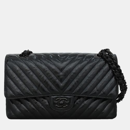 Patent Leather Chevron Medium Double Flap Bag - Chanel - Modalova