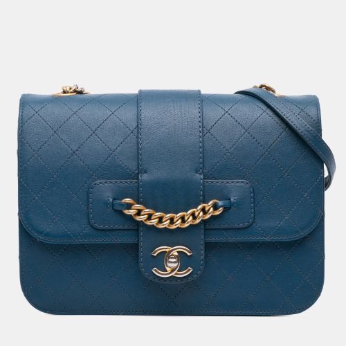 Large Quilted Sheepskin Front Chain Flap - Chanel - Modalova