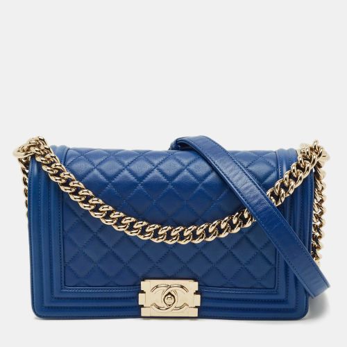 Quilted Leather Medium Classic Boy Flap Bag - Chanel - Modalova