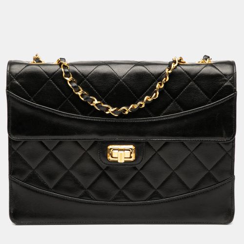 Medium Quilted Lambskin Mademoiselle Single Flap - Chanel - Modalova