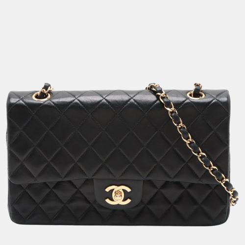 Leather Medium Classic Double Flap Bag - Chanel - Modalova