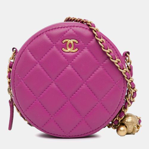 CC Quilted Lambskin Pearl Crush Round Clutch with Chain - Chanel - Modalova