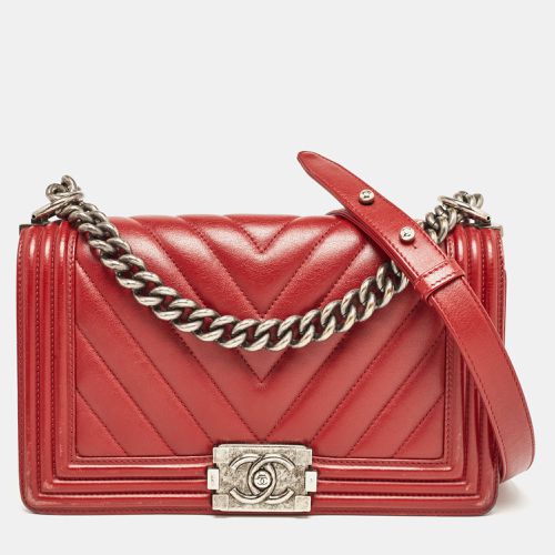 Chevron Leather Medium Boy Bag - Chanel - Modalova