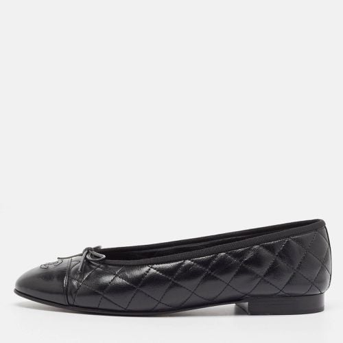 Quilted Leather CC Bow Cap Toe Ballet Flats Size 39.5 - Chanel - Modalova