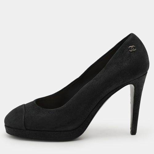 Suede CC Pumps Size 38.5 - Chanel - Modalova