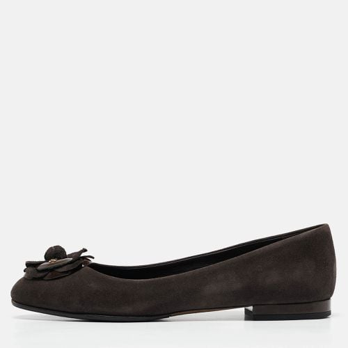 Dark Suede CC Camelia Ballet Flat Size 38.5 - Chanel - Modalova